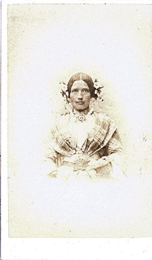 Maria Maynard of Cottered, photograph by Avery of Hitchin