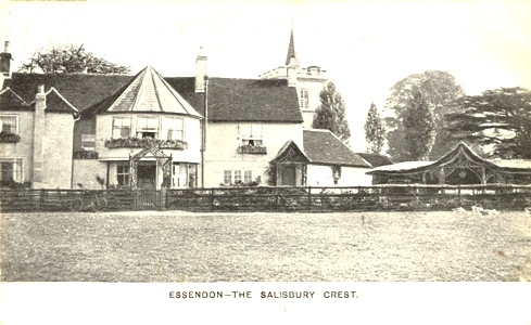 The Salisbury Crest, Essendon, Hertfordshire