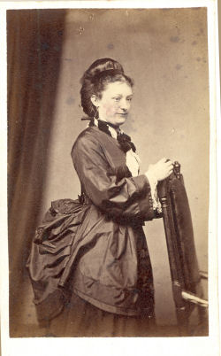 Lady with bussle, CDV by Forscutt, Hertford