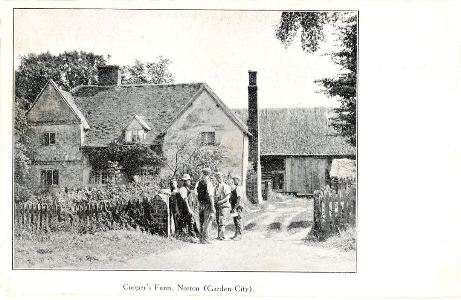 norton-coopers-farm-bw