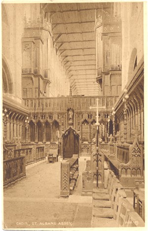 Title: Choir, St Albans Abbey - Publisher: Valentine's "Photogravure" Series 95027 JV