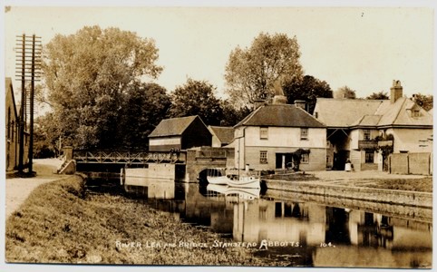 "River Lea and Bridge, Stanstead Abbotts" Number 104. Unused. No publisher or date information but probably pre-WW1