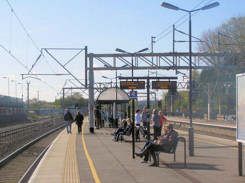 Platform 5 on Tring Station, 2012