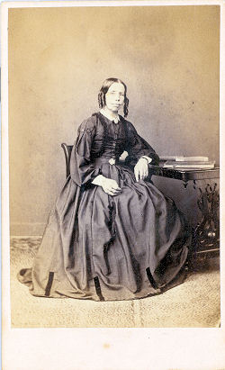 CDV showing lady - by Frederick Downer, Watford - circa 1870s